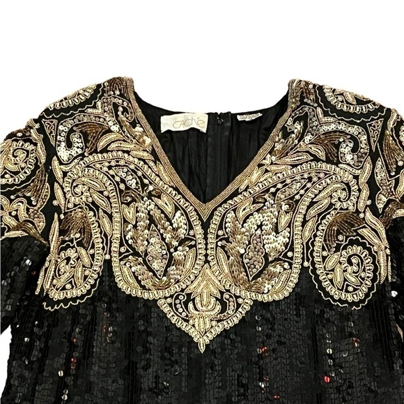 Cache vintage 100% silk black and gold long sleeve fully sequins and beaded gown - Picture 6 of 16